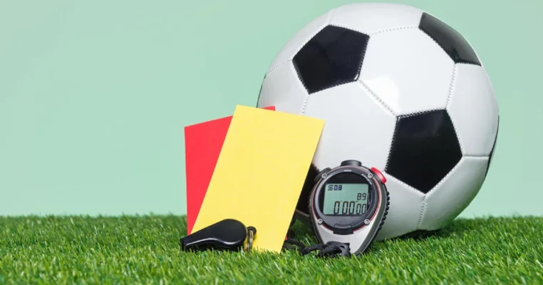 Kèo thẻ phạt - Cách thực hiện và các lời khuyên cho anh em